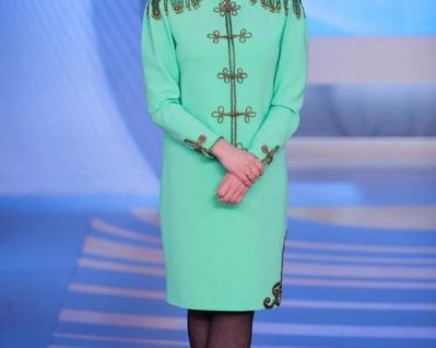 «Наш большой секрет»: Елена Малышева призналась, что шьет копии брендовых нарядов